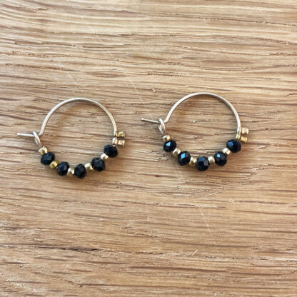 creoles-or-perles-noir-1.5cm-boucle-d-oreille